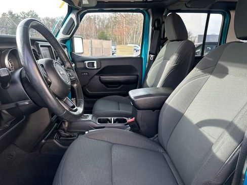 Used 2020 Jeep Wrangler Unlimited Sport S image 37
