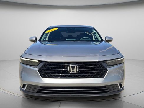 Used 2023 Honda Accord EX image 5