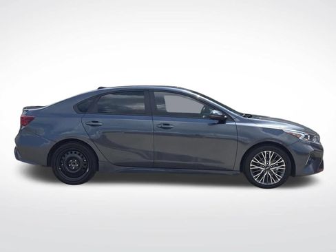 Used 2024 Kia Forte GT-Line w/ GT-Line Premium Package FWD image 8