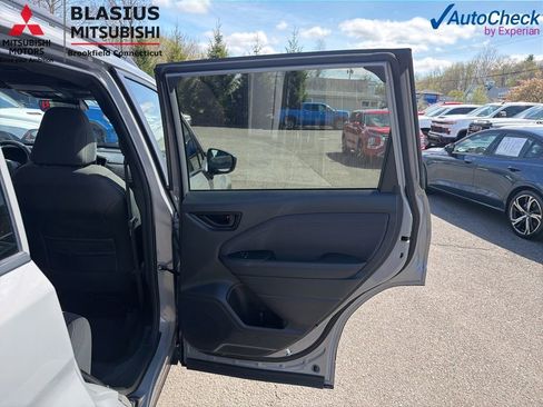 Used 2025 Subaru Forester Premium w/ Convenience Package #1 AWD/4WD image 35