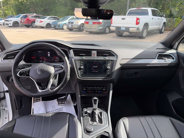 Used 2022 Volkswagen Tiguan SE R-Line AWD/4WD image 21