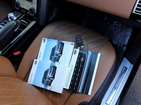 Used 2020 Land Rover Range Rover SV Autobiography Dynamic image 99