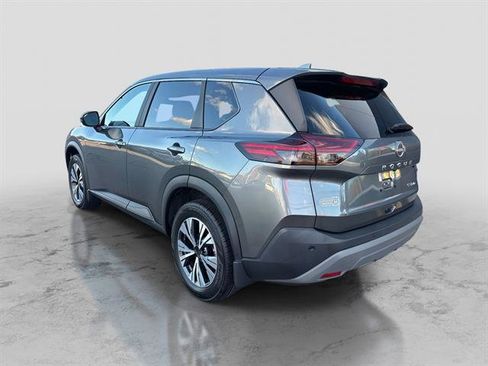 Used 2022 Nissan Rogue SV image 7