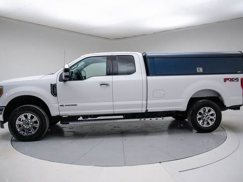 Used 2019 Ford F250 XLT w/ XLT Premium Package image 2