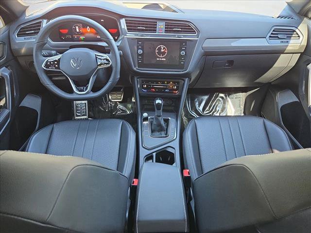 Used 2022 Volkswagen Tiguan SE R-Line FWD image 16