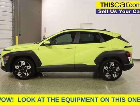 Used 2024 Hyundai Kona SEL w/ Convenience Package FWD image 5