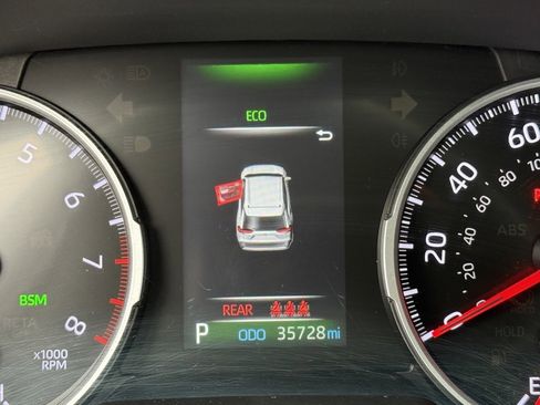 Certified 2022 Toyota RAV4 XLE image 34