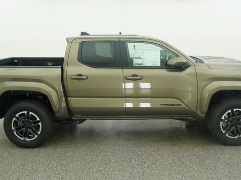 New 2026 Toyota Tacoma TRD Sport AWD/4WD image 11