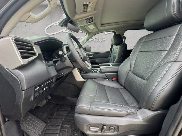 Used 2023 Toyota Tundra Limited AWD/4WD image 19