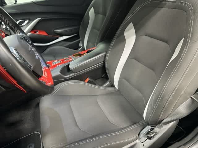 Used 2020 Chevrolet Camaro LT w/ RS Package RWD image 10