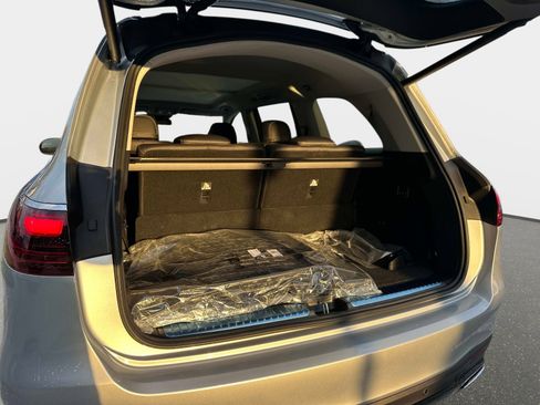 New 2026 Mercedes-Benz GLS 450 450 4MATIC SUV image 10