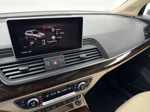Used 2018 Audi Q5 2.0T Premium Plus image 17