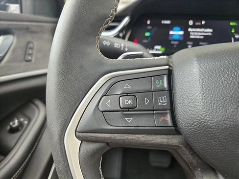 Used 2022 Jeep Grand Cherokee Limited 4xe AWD/4WD image 18