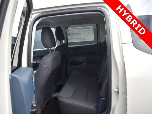 New 2025 Ford Maverick XL image 19