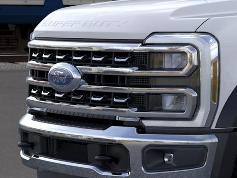 New 2026 Ford F450 Lariat AWD/4WD image 17