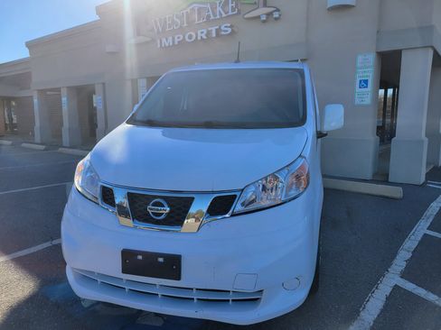 Used 2020 Nissan NV200 SV image 5