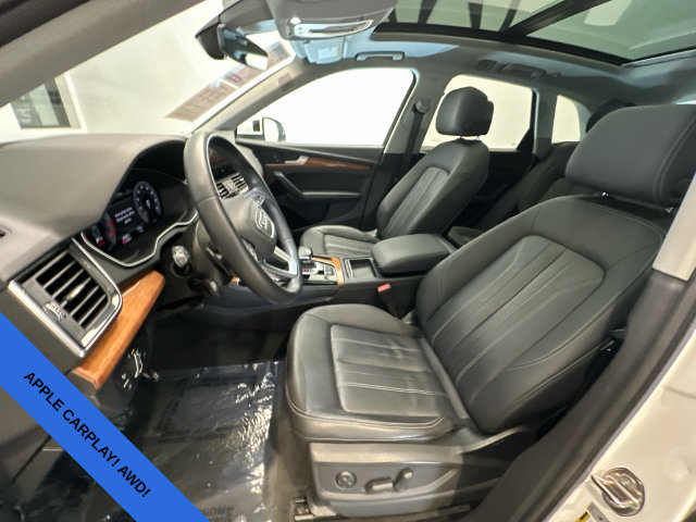 Used 2022 Audi Q5 2.0T Premium Plus w/ Premium Plus Package AWD/4WD image 14
