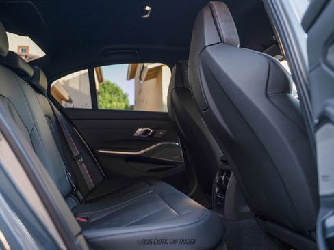 Used 2022 BMW M3 Competition w/ M Carbon Exterior Package image 41