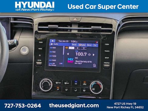 Used 2023 Hyundai Santa Cruz SEL w/ Activity Package FWD image 18