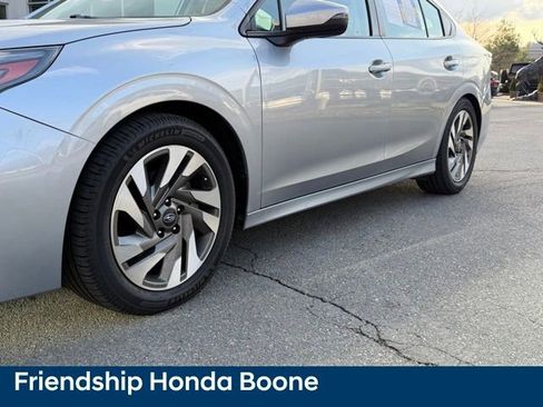 Used 2023 Subaru Legacy Limited image 9