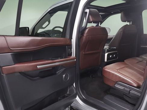 Used 2022 Ford Expedition Max Limited AWD/4WD image 15
