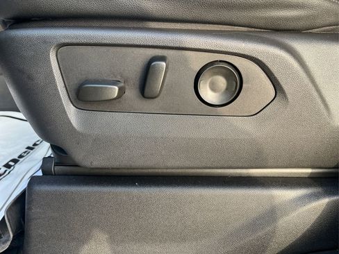 Certified 2023 Chevrolet Silverado 1500 ZR2 w/ Technology Package image 19