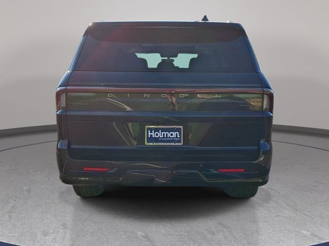 New 2026 Lincoln Navigator L Reserve AWD/4WD image 5