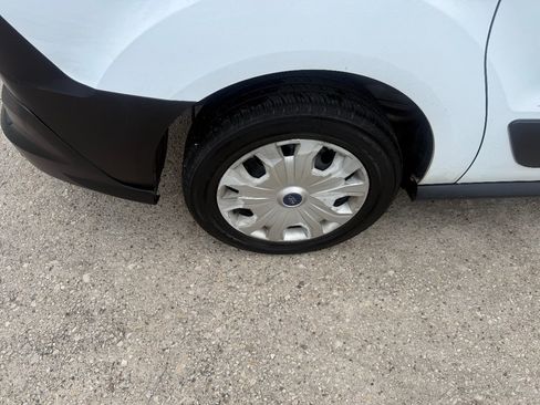 Used 2019 Ford Transit Connect XL FWD image 12