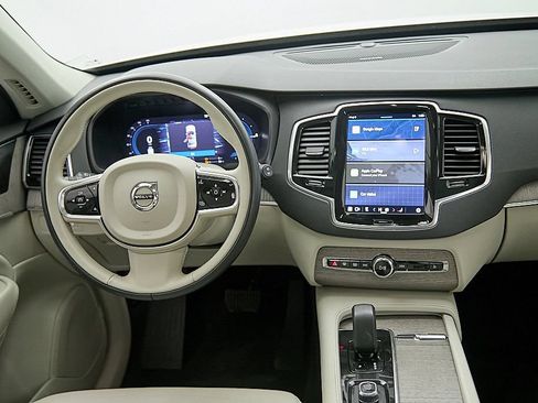 Used 2023 Volvo XC90 T8 Plus w/ Protection Package Premier AWD/4WD image 25