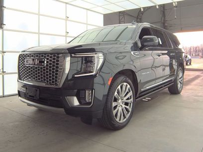 Used 2022 GMC Yukon XL Denali w/ Denali Ultimate Package
