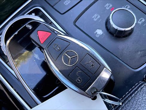 Used 2019 Mercedes-Benz GLE 400 GLE 400 image 15