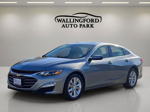 Used 2024 Chevrolet Malibu LT image 1