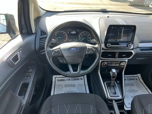 Used 2019 Ford EcoSport SE w/ SE Convenience Package image 2