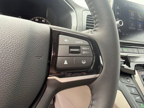 New 2026 Honda Odyssey EX-L image 15