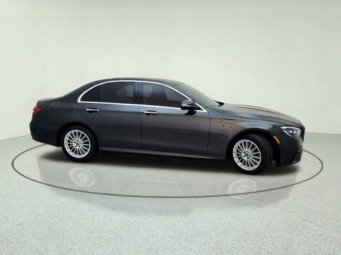 Used 2021 Mercedes-Benz E 350 Sedan image 6