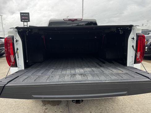 Used 2024 GMC Sierra 1500 AT4X AWD/4WD image 31