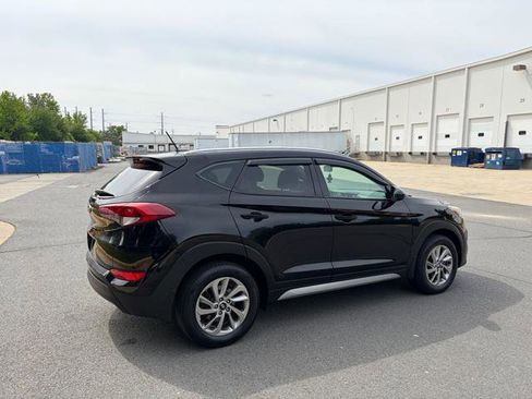 Used 2017 Hyundai Tucson SE FWD image 4