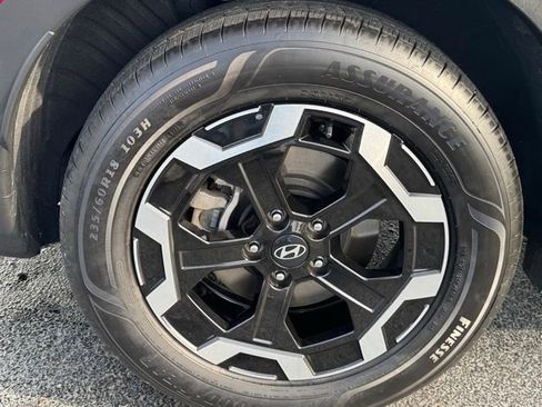 Used 2025 Hyundai Santa Fe SEL image 6