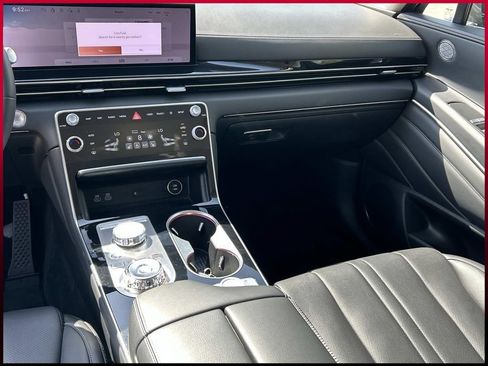 Used 2025 Genesis GV80 2.5T Standard AWD/4WD image 30