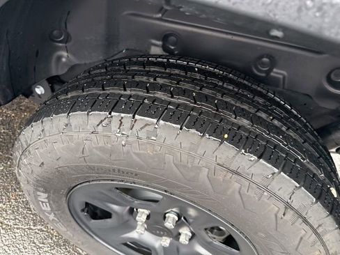 Used 2025 Jeep Wrangler Unlimited Sport AWD/4WD image 23