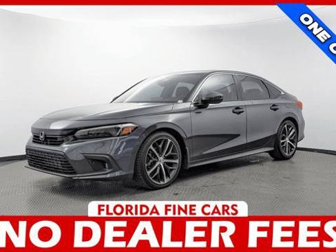 Used 2024 Honda Civic Touring image 1