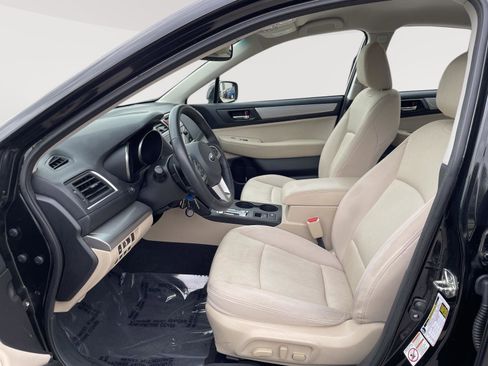 Used 2016 Subaru Legacy 2.5i Premium AWD/4WD image 21