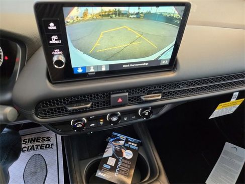 New 2026 Honda HR-V LX image 12