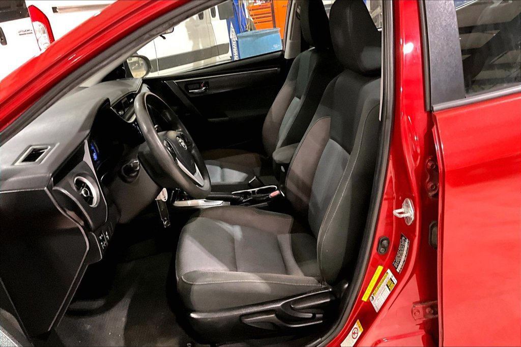 Used 2019 Toyota Corolla LE FWD image 24