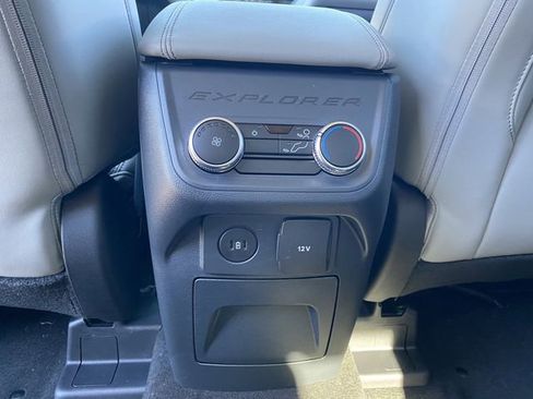 New 2026 Ford Explorer Active image 50