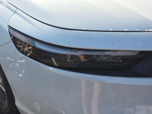 Used 2023 Honda Accord EX image 21