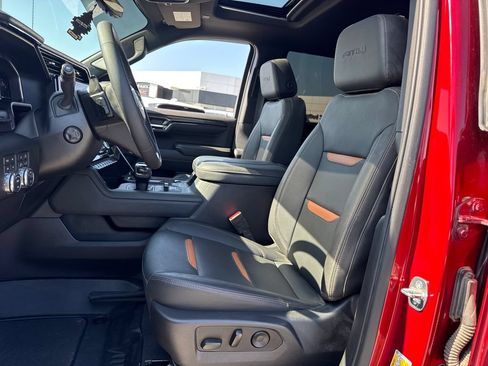 Used 2023 GMC Sierra 1500 AT4 w/ AT4 Premium Package AWD/4WD image 16
