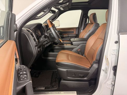 Used 2020 RAM 2500 Limited AWD/4WD image 12
