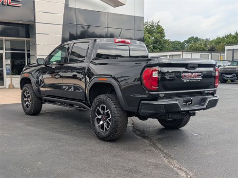 New 2025 GMC Canyon AT4 w/ AT4X Package image 6