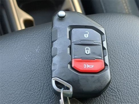 New 2025 Jeep Wrangler Sport S image 31